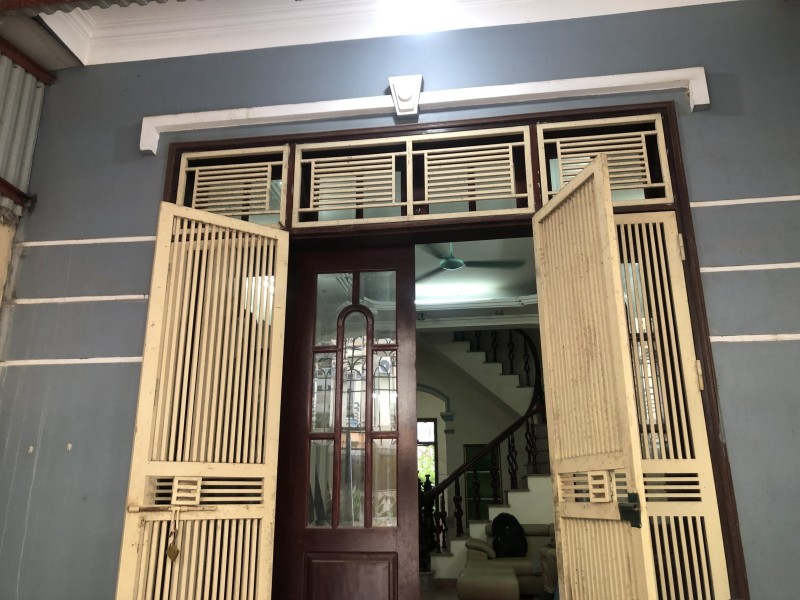 Bán nhà Tư Đình,Long Biên 3 tầng,137m,mt4.4m oto tránh nhỉnh 17 tỷ - Ảnh 1
